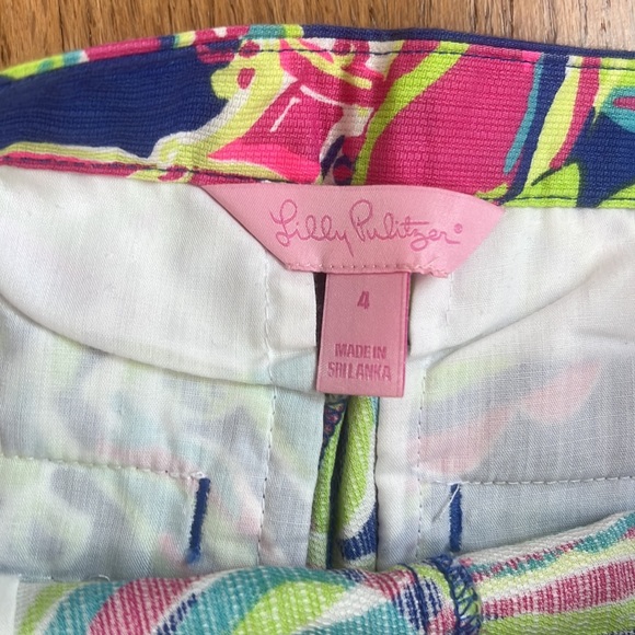 Excellent Condition! Lilly Pulitzer Scalloped shorts - Picture 2 of 2